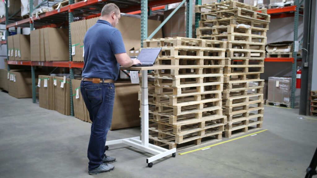 How Modern Manufacturers Win with Smarter Inventory and Warehouse Management 1